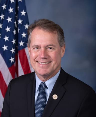 Official portrait of Ed Case, U.S. Representative for Hawaii's 1st District