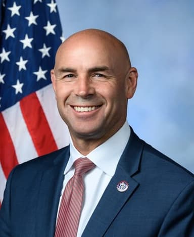 Official portrait of Jake Ellzey, U.S. Representative for Texas's 6th District