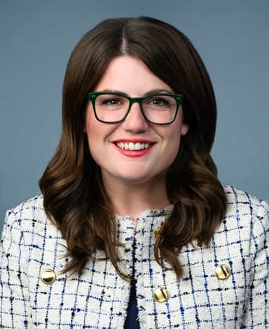 Official portrait of Sarah Elfreth, U.S. Representative for Maryland's 3rd District