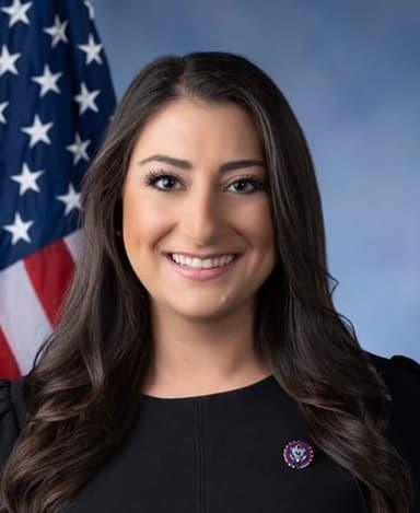 Official portrait of Sara Jacobs, U.S. Representative for California's 51st District