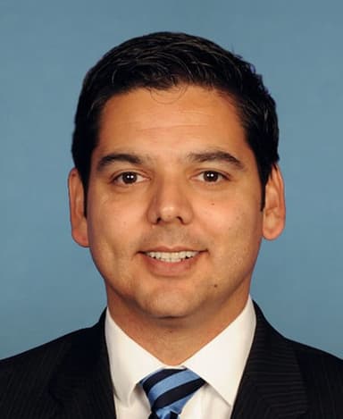 Official portrait of Raul Ruiz, U.S. Representative for California's 25th District