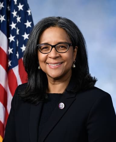 Official portrait of Marilyn Strickland, U.S. Representative for Washington's 10th District