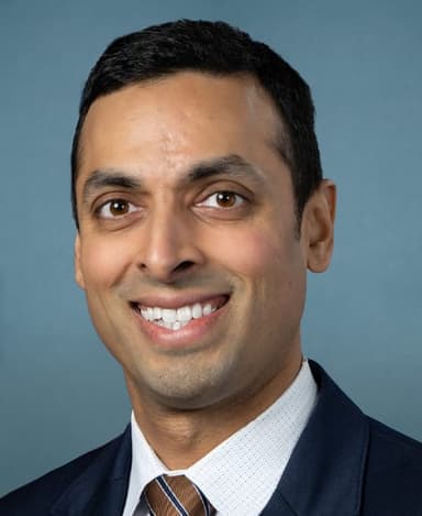 Official portrait of Suhas Subramanyam, U.S. Representative for Virginia's 10th District