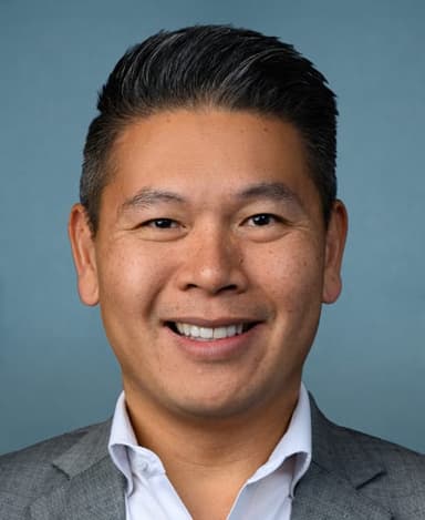 Official portrait of Derek Tran, U.S. Representative for California's 45th District
