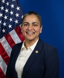Official portrait of Aisha Wahab, U.S. Representative for California's 14th District